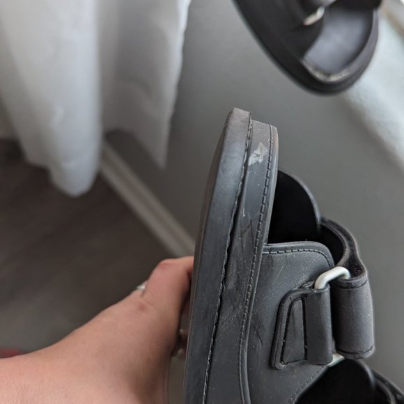 CHANEL - CC Interlocking CC Dad Sandal - Rubber - Black - EU 35 / US 5 - Picture 10 of 13